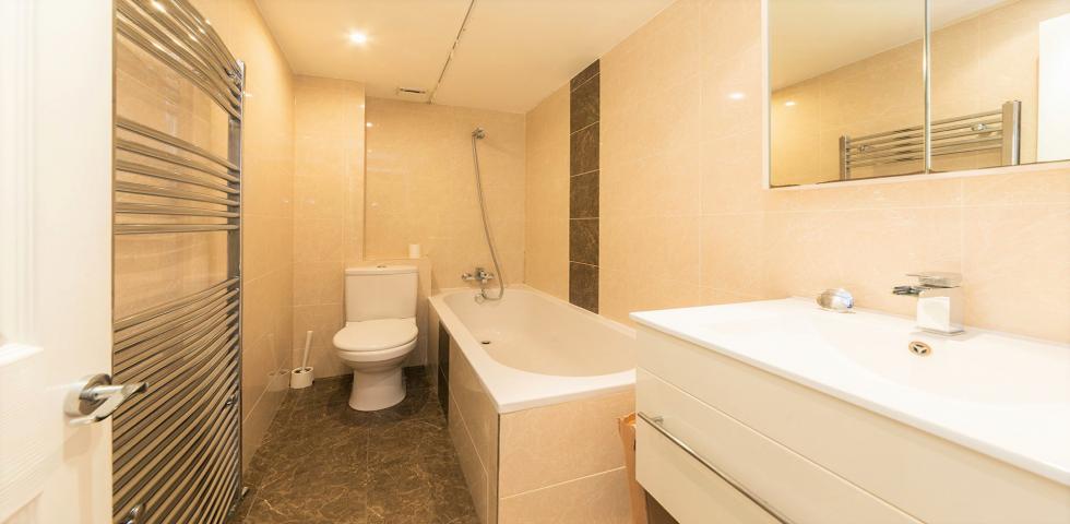 Modern Apartment Christchurch Avenue, Kilburn